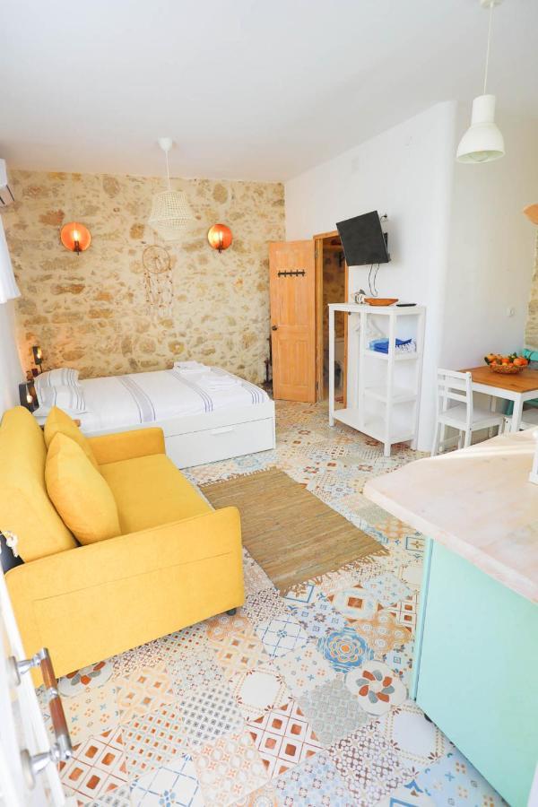Ravi Boutique Home - 1 Minute Walk From Beach Kalyves Ngoại thất bức ảnh