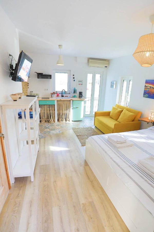 Ravi Boutique Home - 1 Minute Walk From Beach Kalyves Ngoại thất bức ảnh