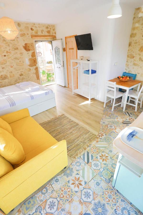 Ravi Boutique Home - 1 Minute Walk From Beach Kalyves Ngoại thất bức ảnh