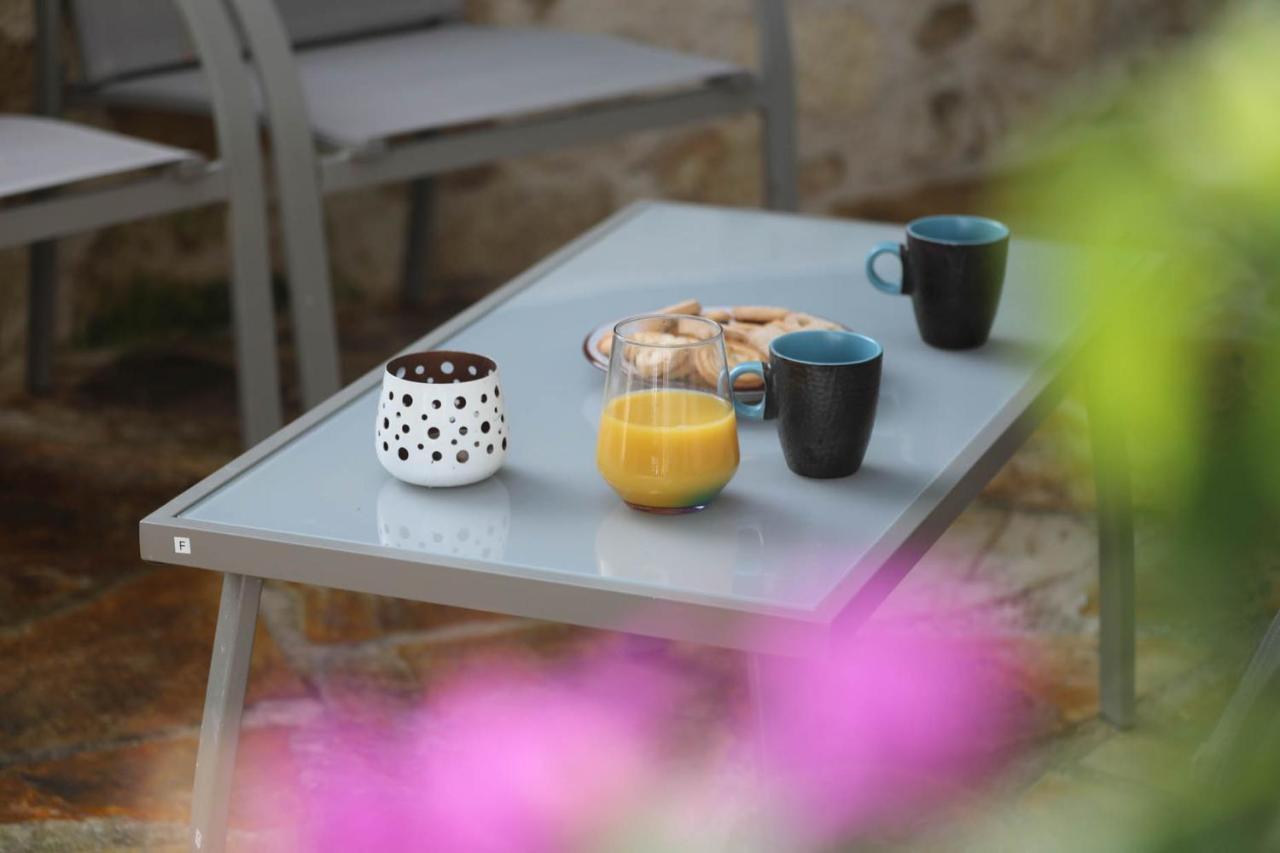 Ravi Boutique Home - 1 Minute Walk From Beach Kalyves Ngoại thất bức ảnh